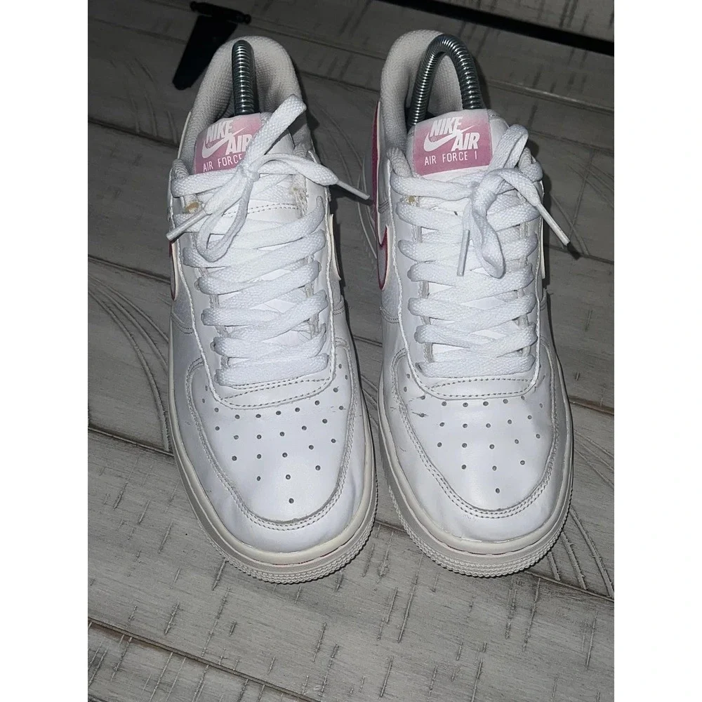 Nike Women's Size 7 Air Force 1 Pink White Airbrush Used